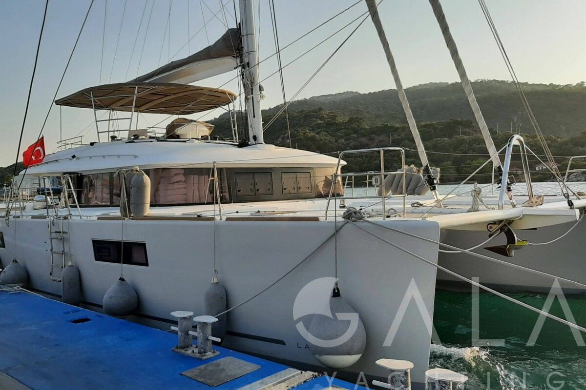 2018 LAGOON Lagoon 560 — en venta — Turkey, Turkey — photo 1 of 10
