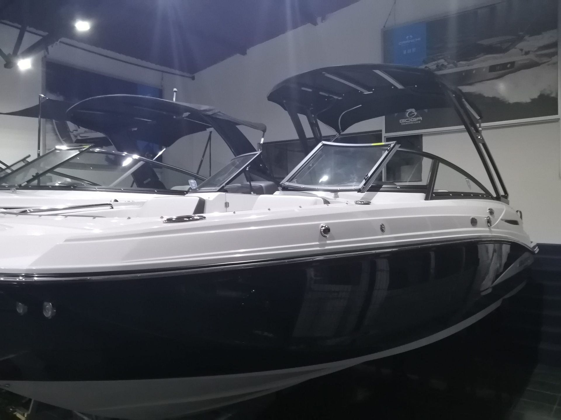 2023 Monterey M4 — te koop — Belgrade, Serbia — photo 1 of 9