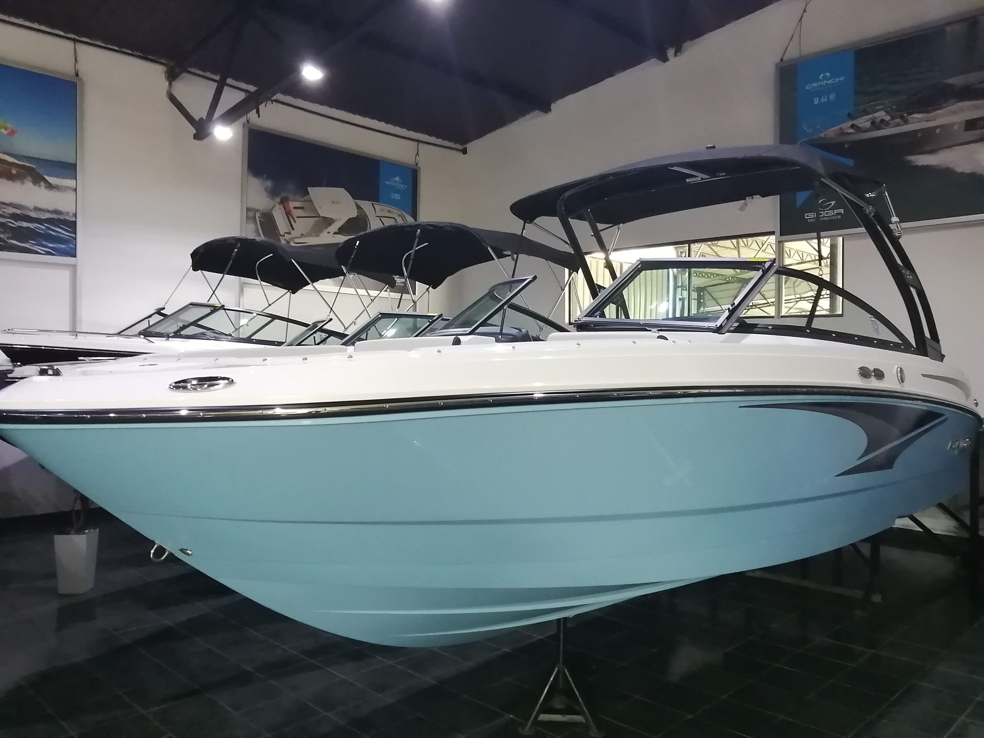 2026 Monterey M 22 — en venta — Belgrade, Serbia — photo 1 of 12