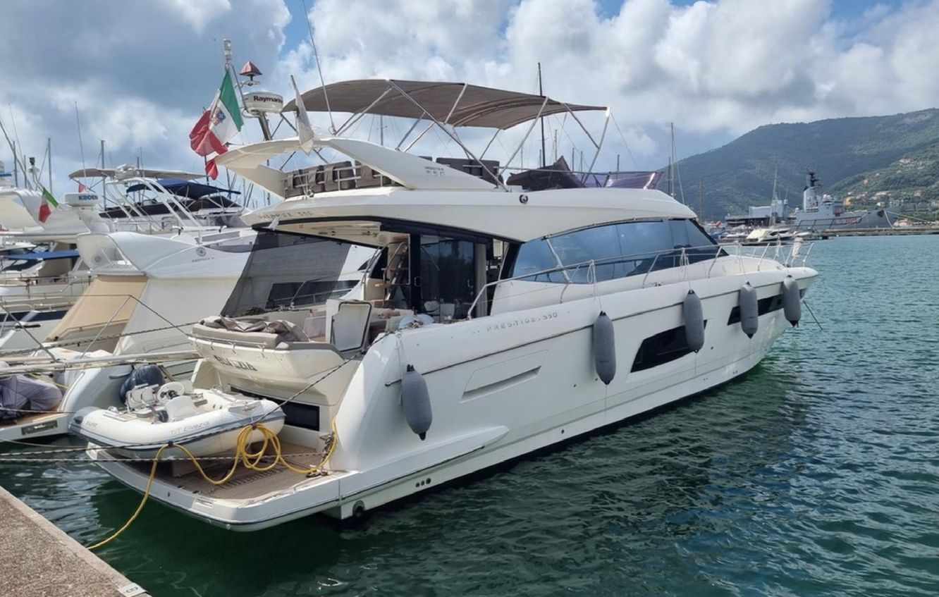 2015 Prestige 550 — na sprzedaż — Liguria, Italy — photo 1 of 8