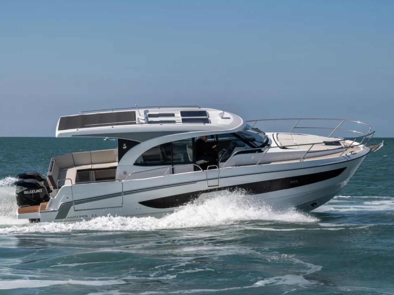 2026 Beneteau Antares 11 Coupe — à vendre — Poole, United Kingdom — photo 1 sur 36