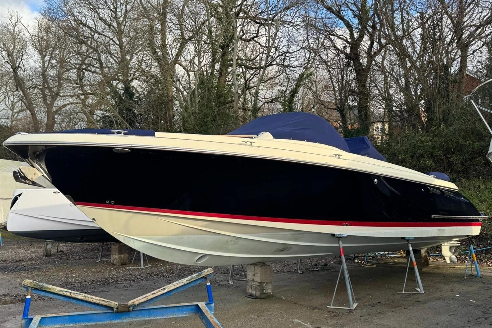2017 Chris-Craft Launch 36 — na sprzedaż — Southampton, United Kingdom — photo 1 of 37