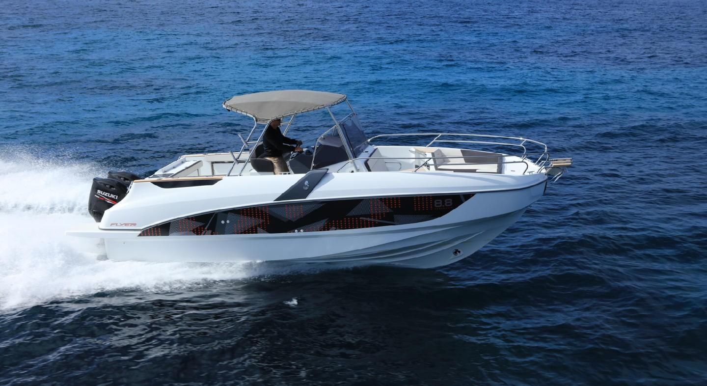 2020 Beneteau Flyer 8.8 SPACEdeck — à venda — Chertsey, United Kingdom — photo 1 of 18
