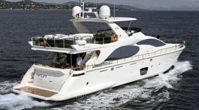 2008 AZIMUT Azimut 85 — na sprzedaż — Na, Italy — photo 1 of 7