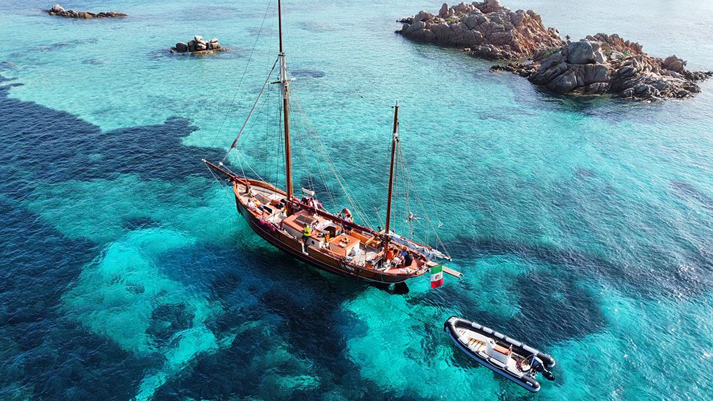 1939 Schooner Veliero Valentina II — na czarter — Italy — photo 1 of 5