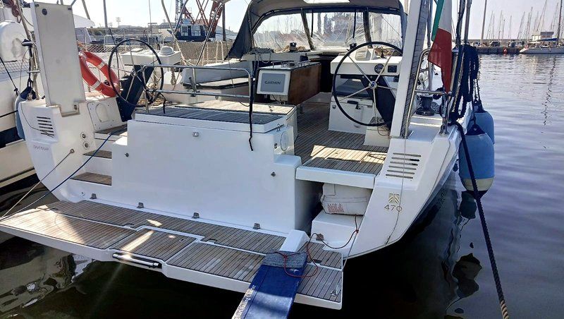 Dufour 470