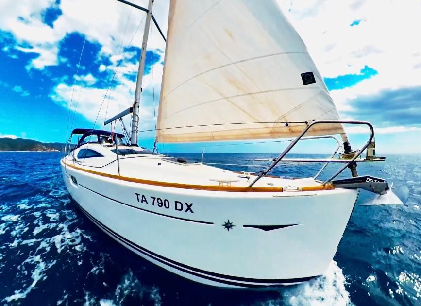 2007 Jeanneau Sun Odyssey 39 DS — na czarter — Marina Piccola Marina, Italy — photo 1 of 7