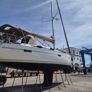 Bavaria Yachts 37 Cruiser