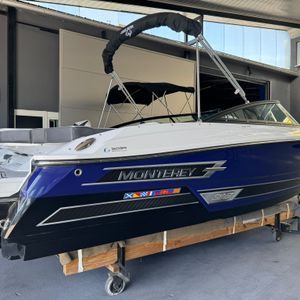 Monterey 218 SS