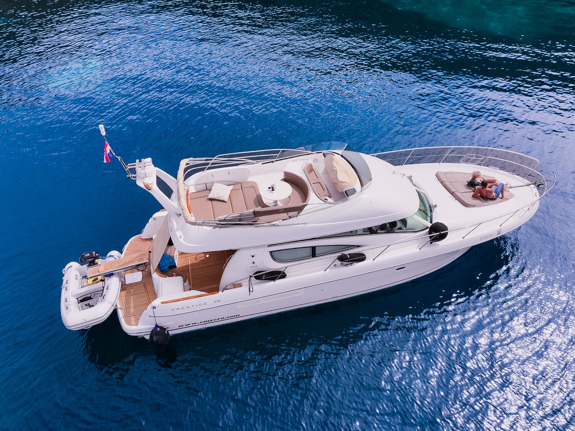 2009 Jeanneau Prestige 46 Fly — zu verkaufen — Split, Croatia — photo 1 of 10