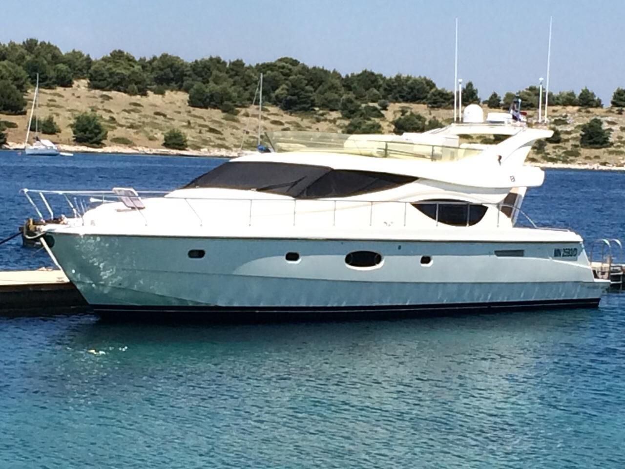 2005 Ferretti 550 — te koop — Croatia — photo 1 of 18
