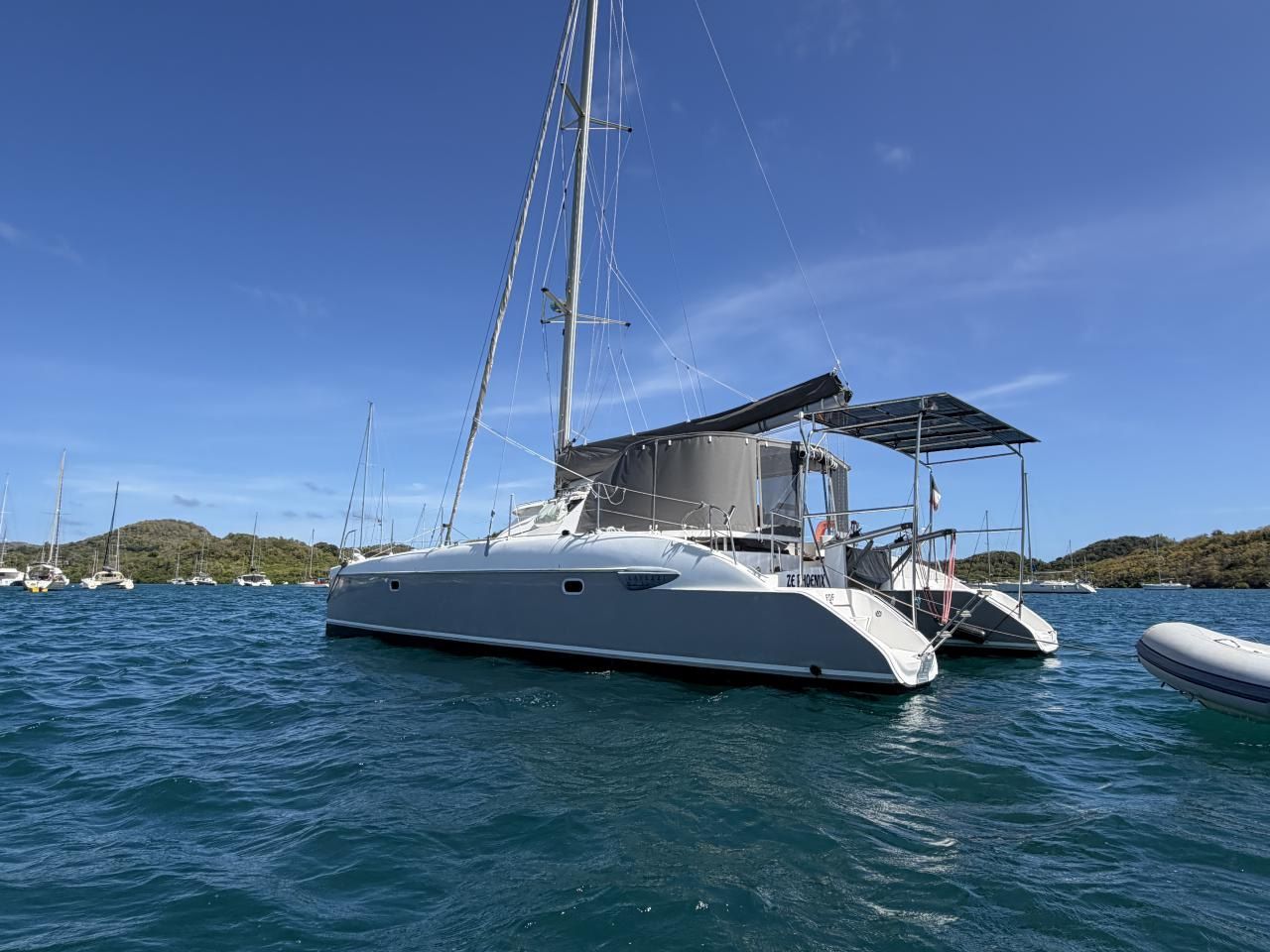 2005 Fountaine Pajot Lavezzi 40 — en venta — Le Marin, Martinique — photo 1 of 34