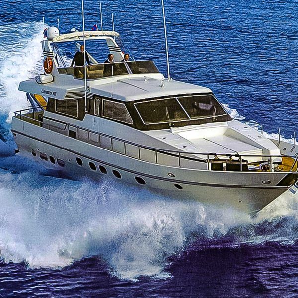 1991 Canados 58 — en venta — Piraeus, Greece — photo 1 of 44