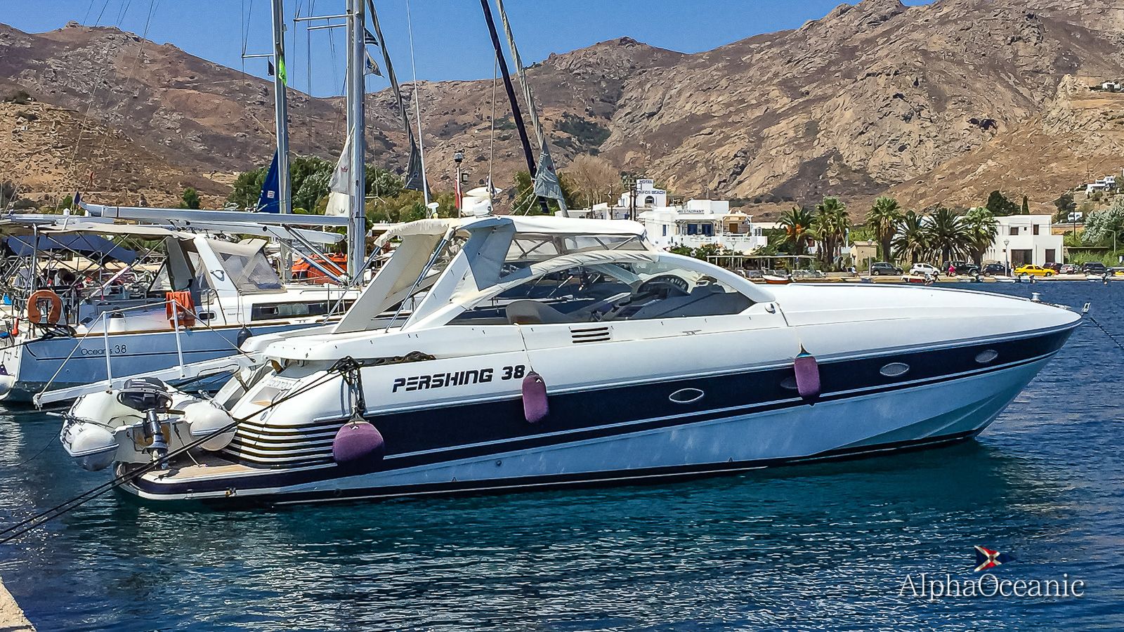 1995 Pershing 38 — in vendita — Athens, Greece — photo 1 of 43