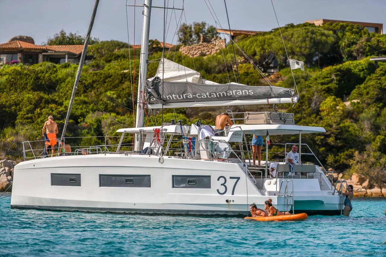 2023 Aventura 37 — zu chartern — Dénia, Spain — photo 1 of 1