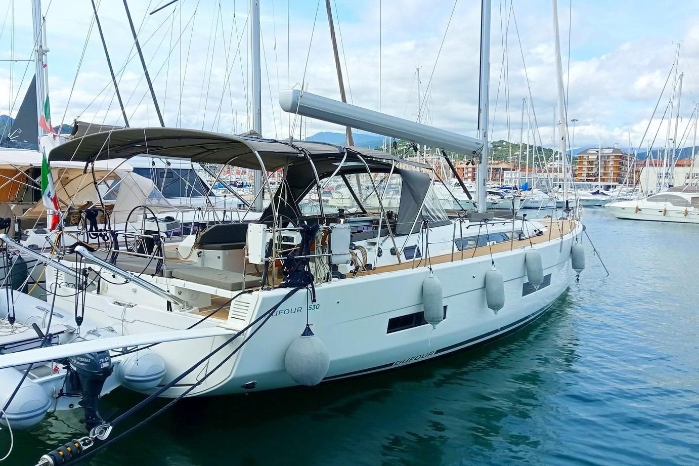 2021 Dufour Yachts 530 — te koop — Genes, Italy — photo 1 of 50