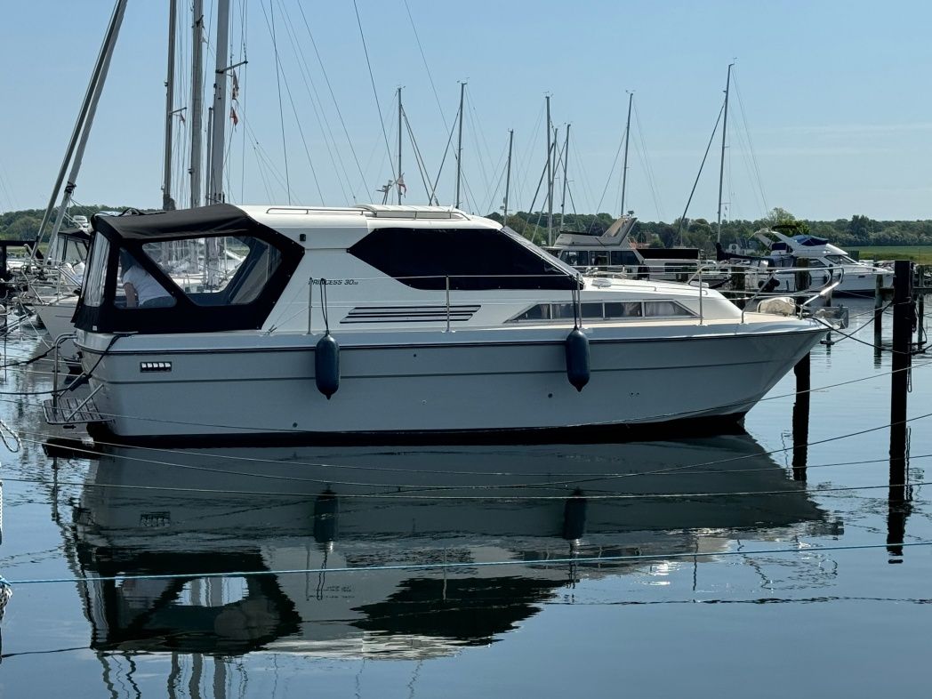 1986 Princess 30DS — te koop — Holbæk, Denmark — photo 1 of 33
