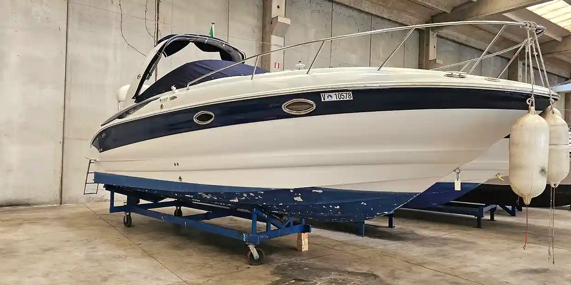 2008 Crownline 270 CR — zu verkaufen — Como, Italy — photo 1 of 21