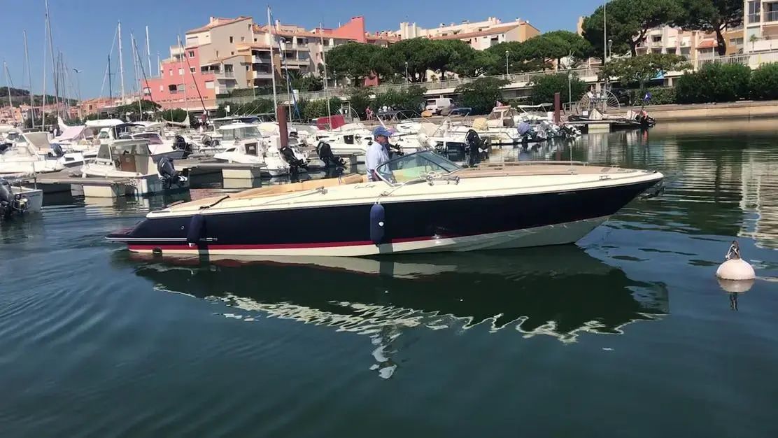2013 Chris-Craft Corsair 28 — te koop — Poole, United Kingdom — photo 1 of 51