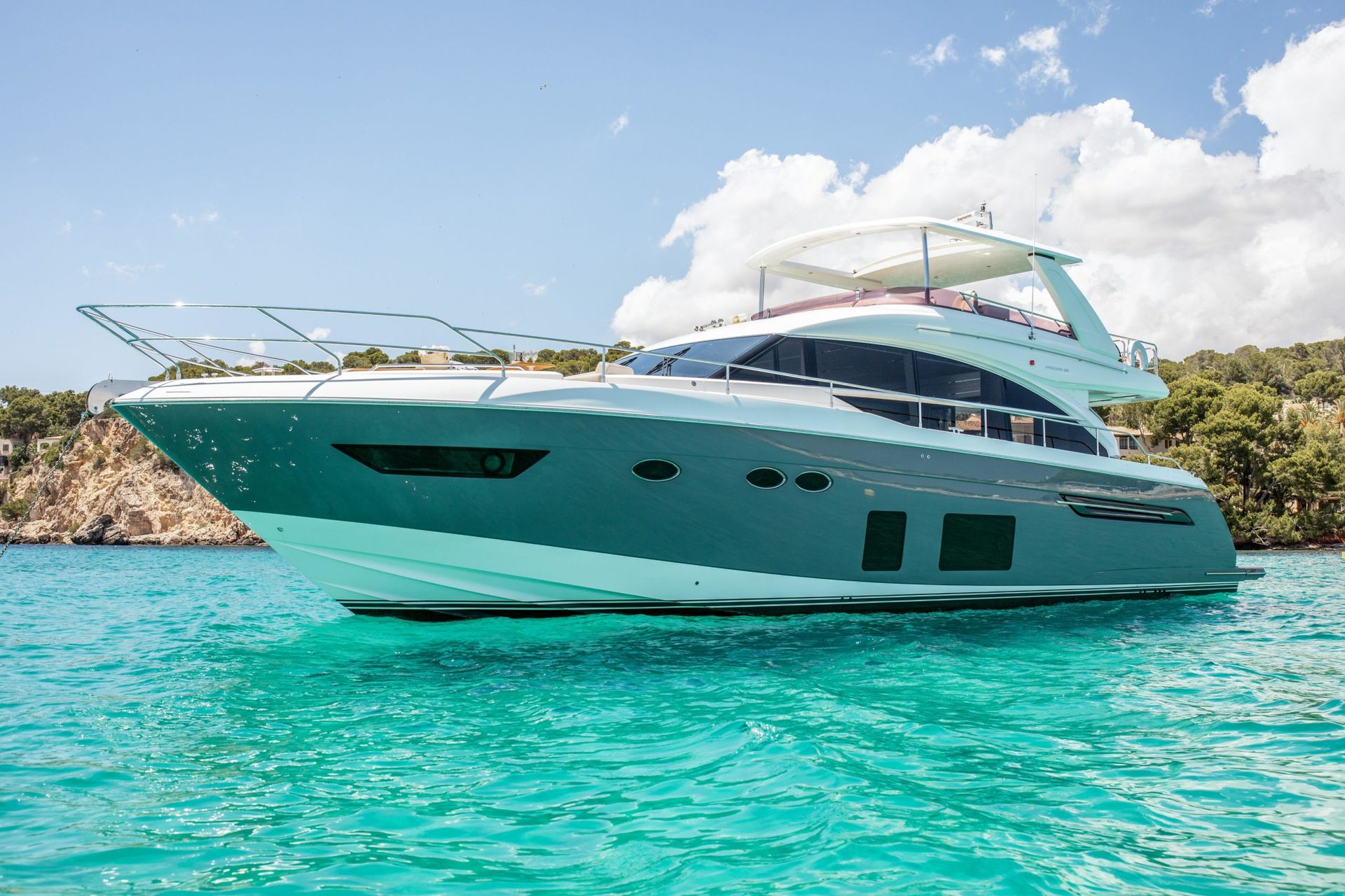 2015 Princess Yachts 68 — en venta — Mallorca, Spain — photo 1 of 56