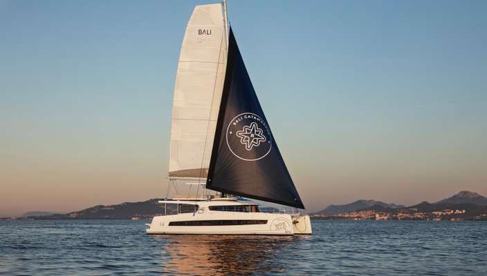 2025 Bali Catamarans Bali 5.8 — in vendita — Antibes, France — photo 1 of 49