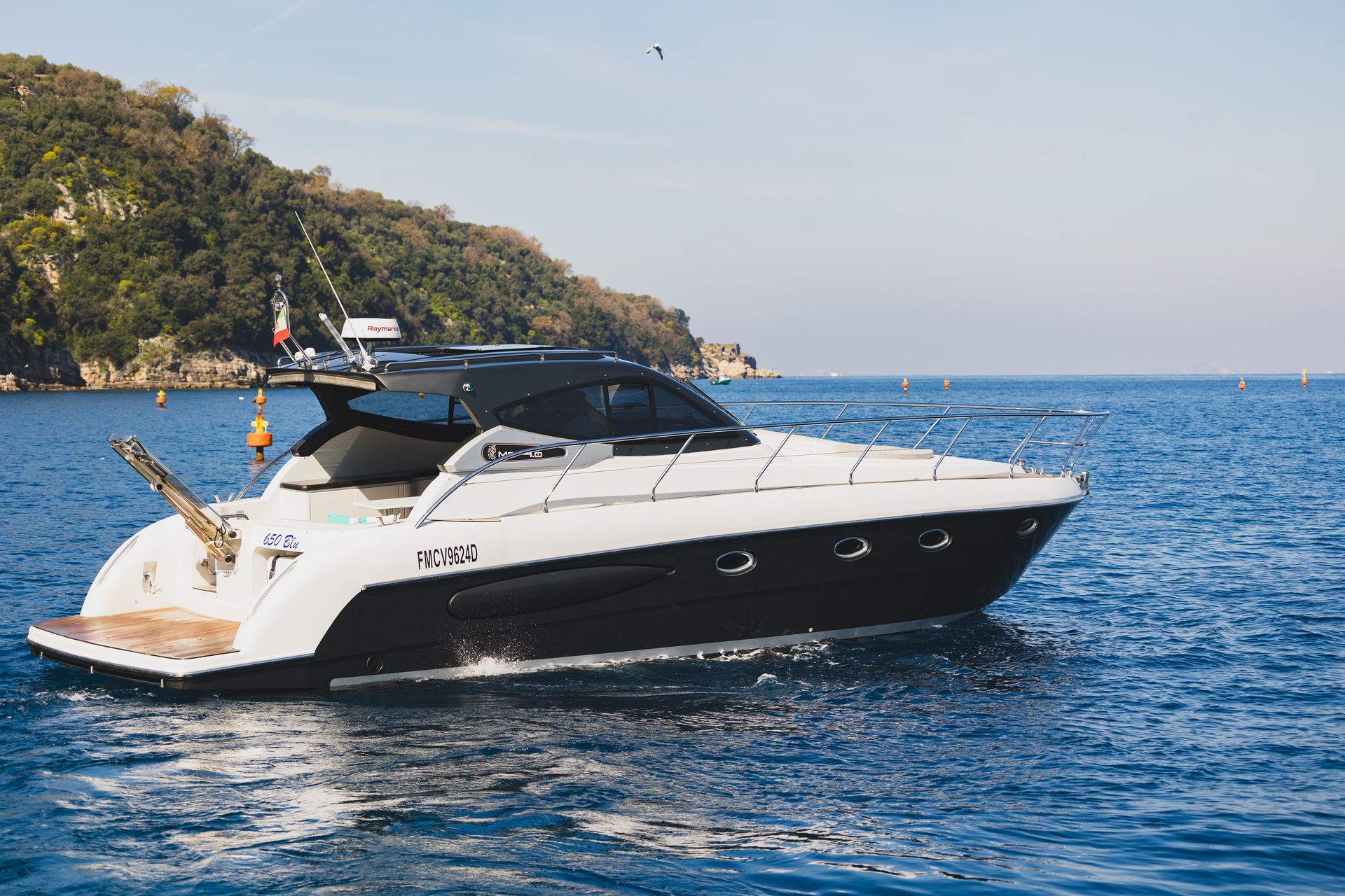 2024 MG 4.0 — en alquiler — Sorrento, Italy — photo 1 of 14