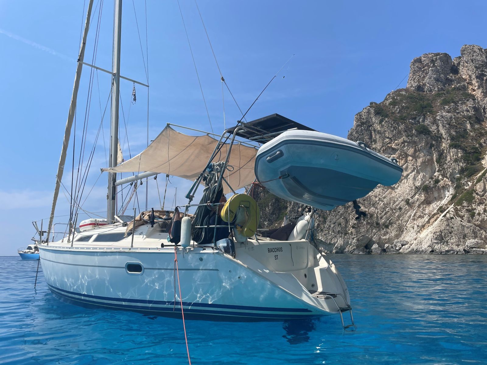 1995 Jeanneau Sun Odyssey 33.1 — in vendita — Martigues, France — photo 1 of 40