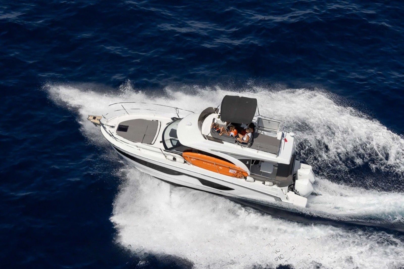 2023 BENETEAU ANTARES 11 FLY — na sprzedaż — Cogolin, France — photo 1 of 4