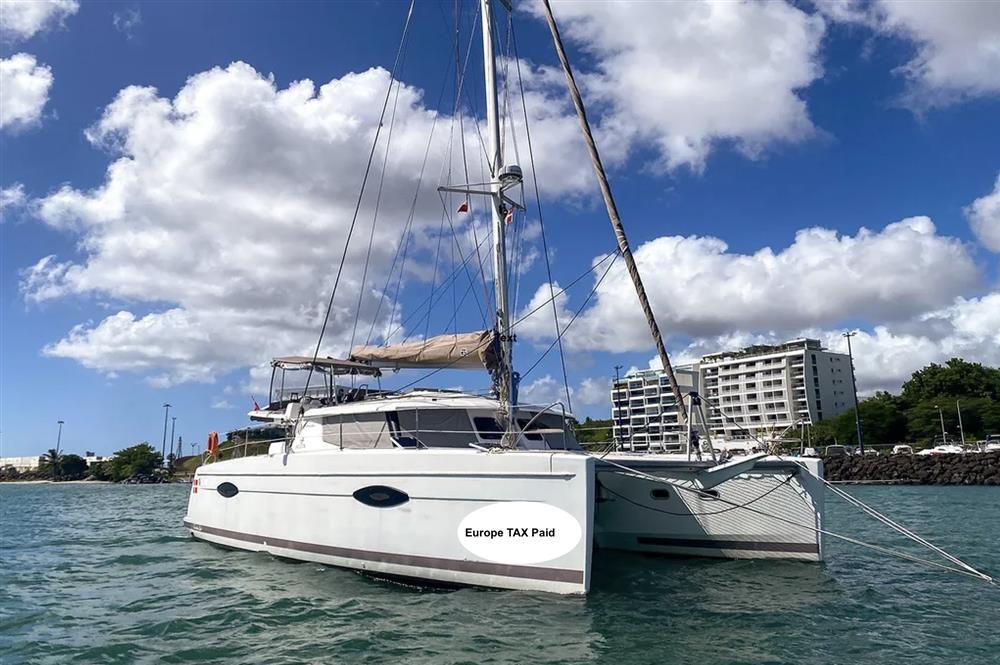 2014 Fountaine Pajot Helia 44 — na sprzedaż — Canada, Canada — photo 1 of 30