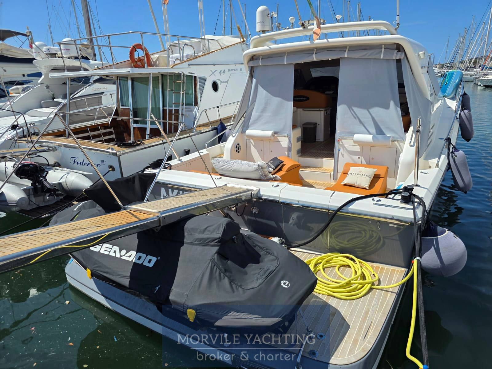 2011 Uniesse 48 HT — en venta — Tirreno, Italy — photo 1 of 16