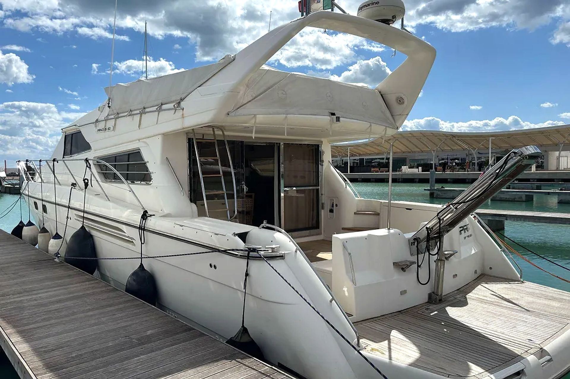 2000 Princess 60 Flybridge Motor Yacht — en venta — Trani, Italy — photo 1 of 33