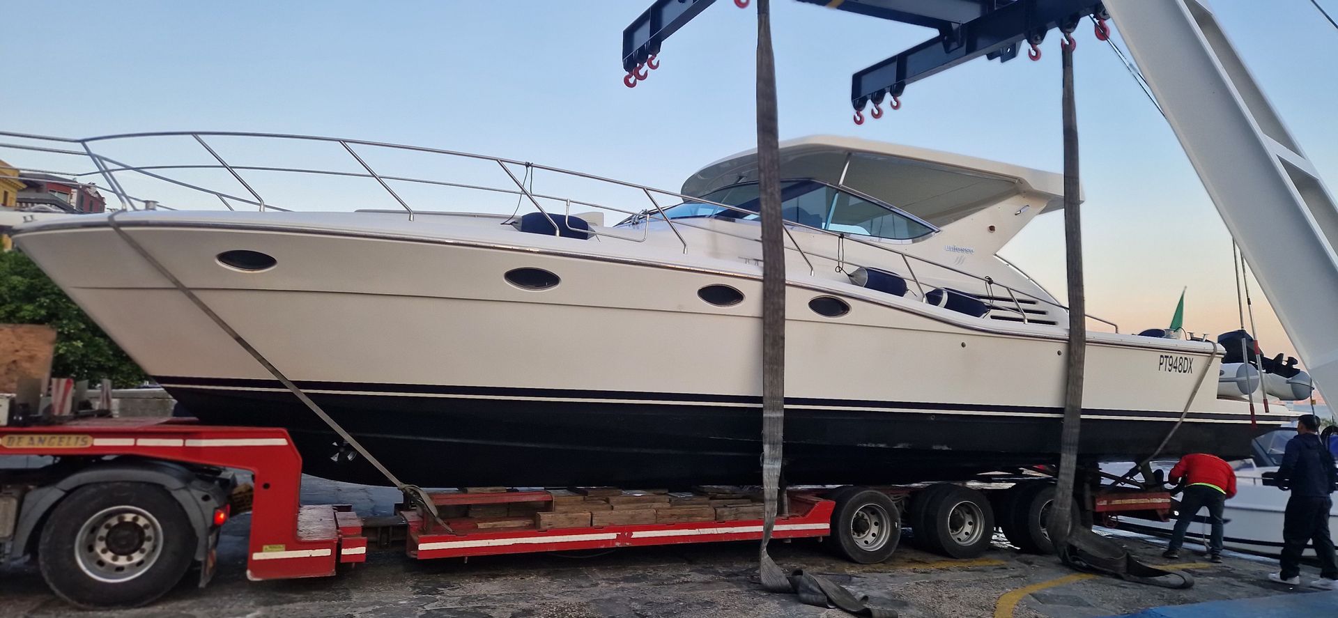 2007 Uniesse 48 T Top — en venta — Pisa, Italy — photo 1 of 15