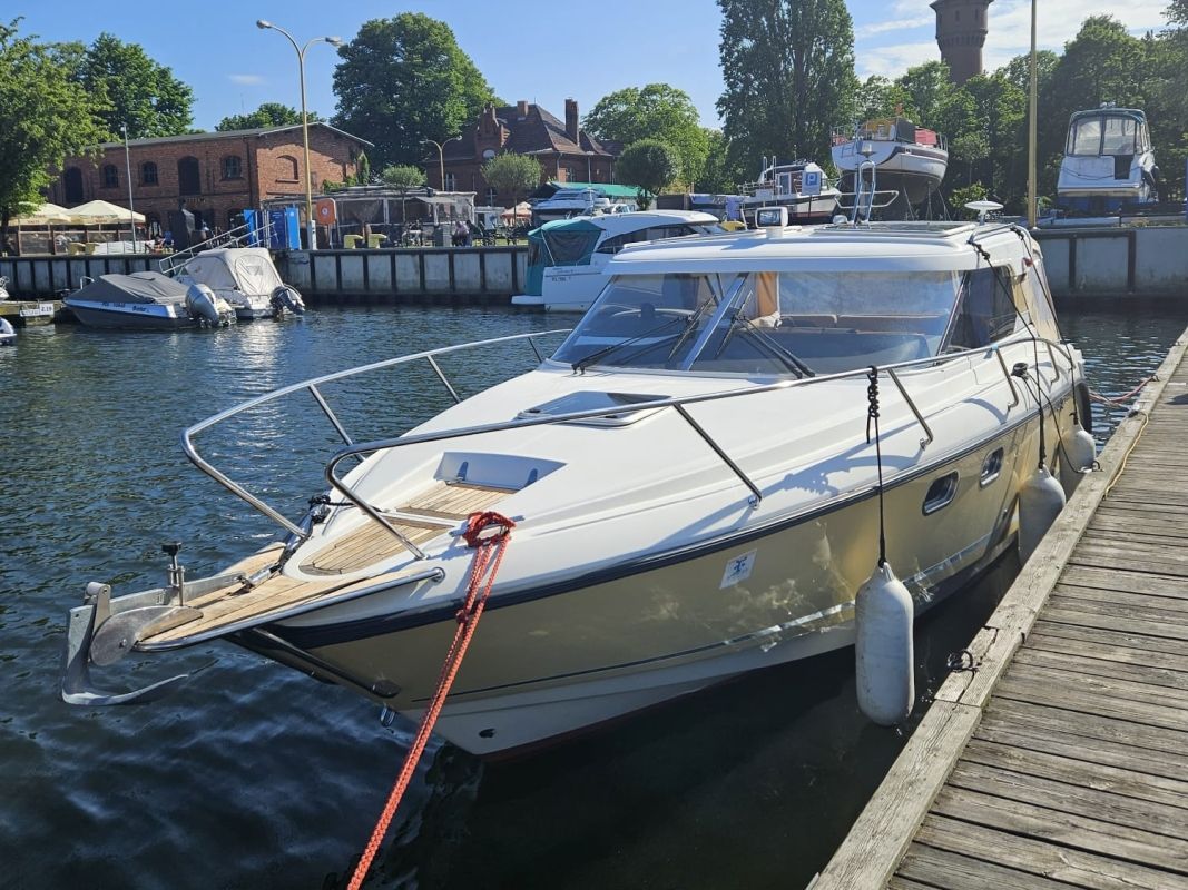 2012 Aquador 26 HT — à vendre — Gdańsk, Poland — photo 1 sur 13