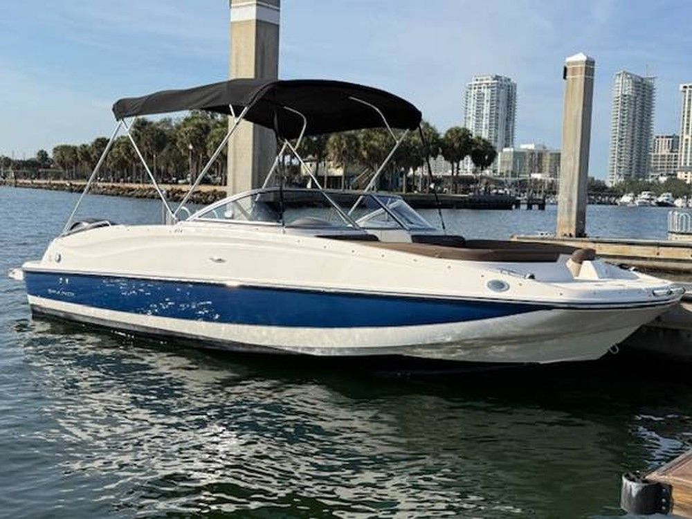 2025 Bayliner 210 — zu verkaufen — United States — photo 1 of 19