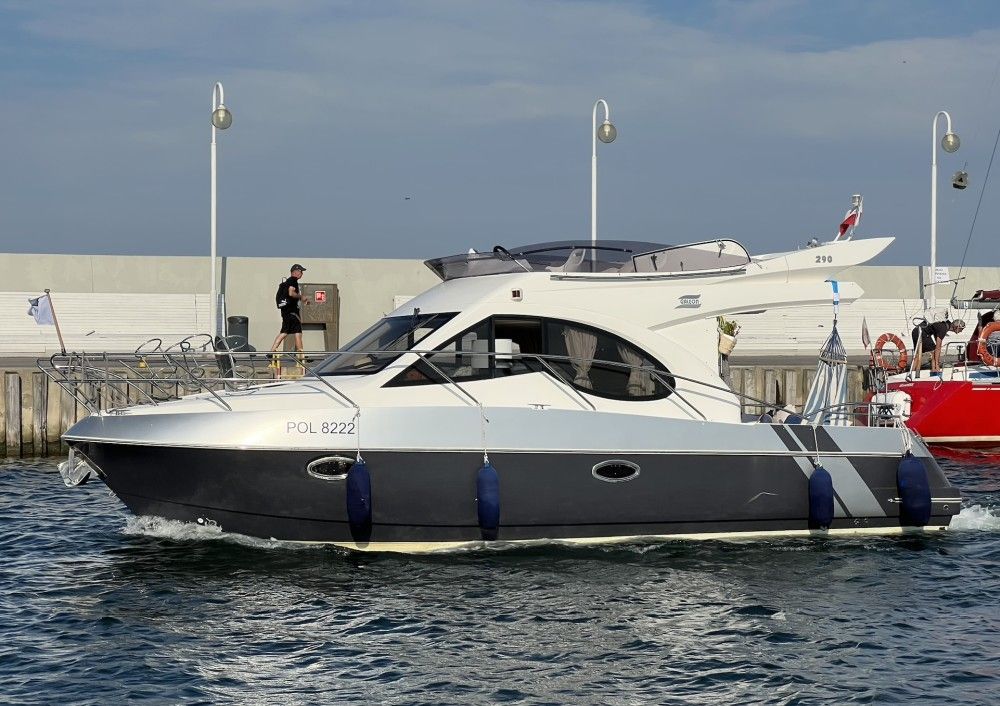 2007 Galeon 290 Fly — in vendita — Gdańsk, Poland — photo 1 of 61