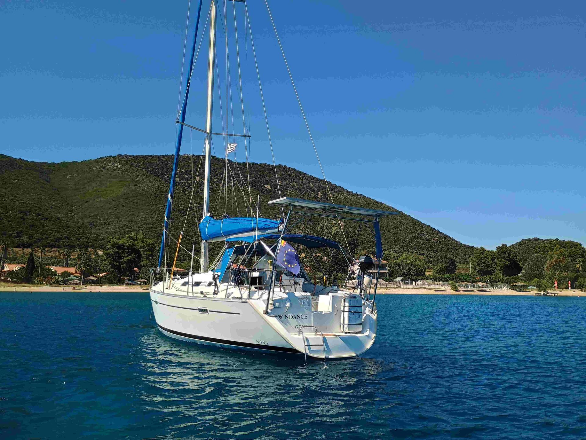 2001 Beneteau Oceanis Clipper 393 — te koop — NYB Lefkas, Greece — photo 1 of 11