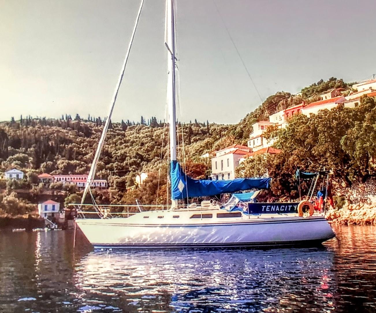 1989 Catalina 34 — na sprzedaż — NYB Lefkas, Greece — photo 1 of 11