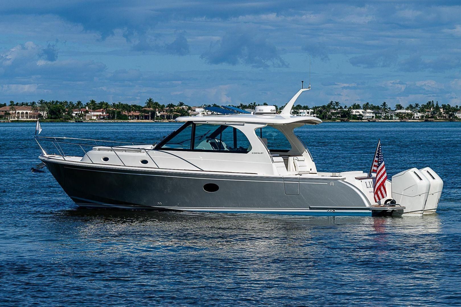 2023 Hinckley Yachts Sport Boat 40X — in vendita — Stuart, United States — photo 1 of 5