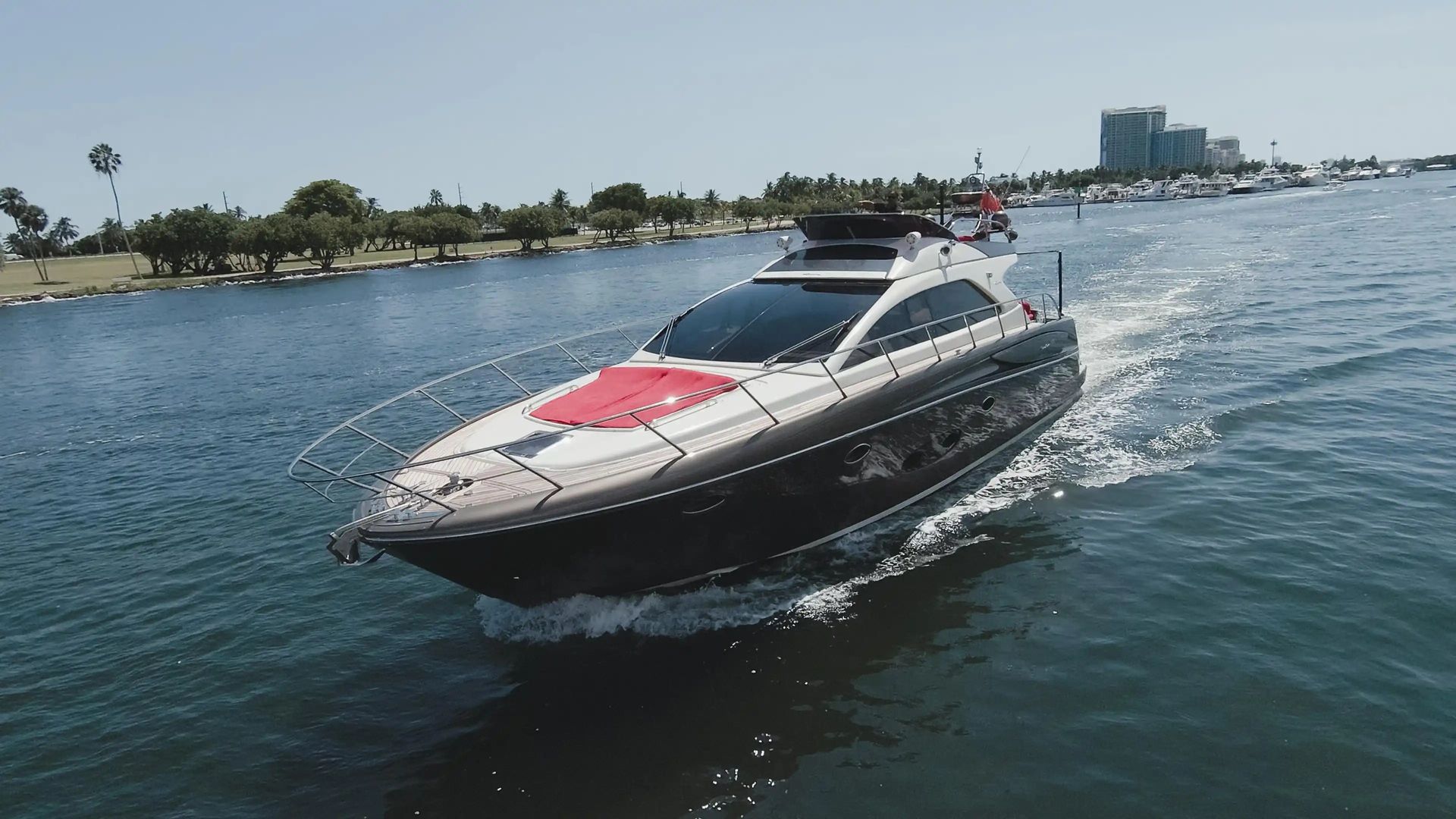 2011 Riva SportRiva 56 — zu verkaufen — Hallandale Beach, United States — photo 1 of 5