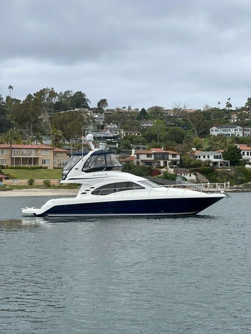 2006 Sea Ray 44 Sedan Bridge — na sprzedaż — Miami, United States — photo 1 of 5