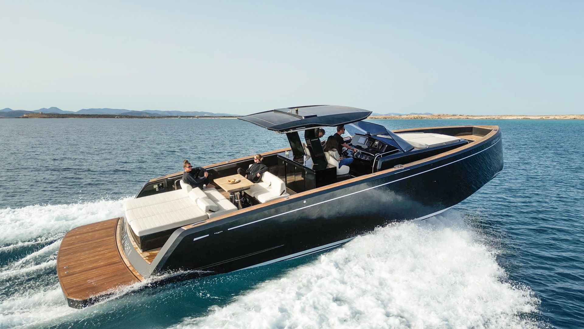 2017 Pardo Yachts 43 — à vendre — Ibiza, Spain — photo 1 sur 28