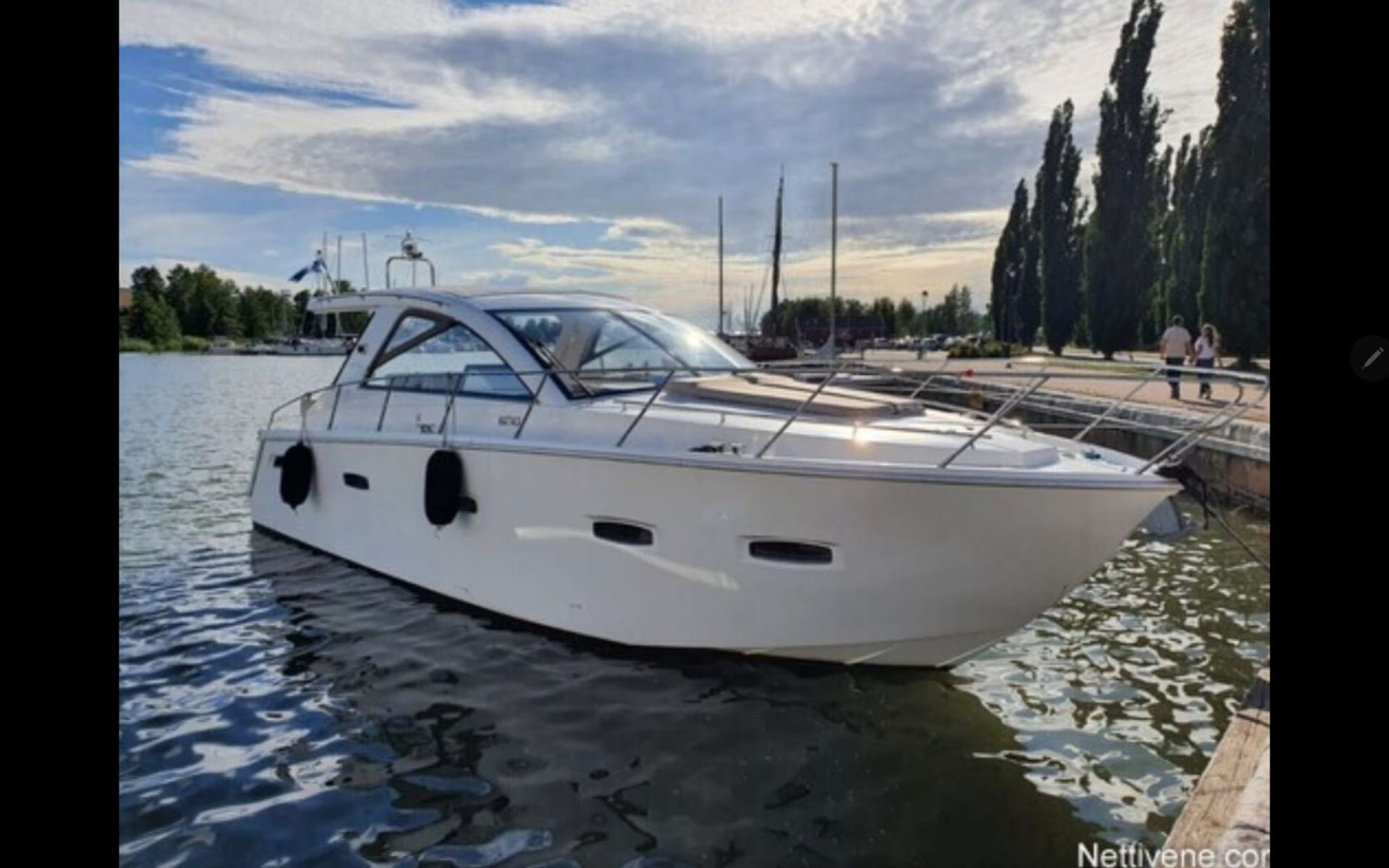 2012 Sealine SC 35 — na sprzedaż — Vilamoura, Portugal — photo 1 of 15