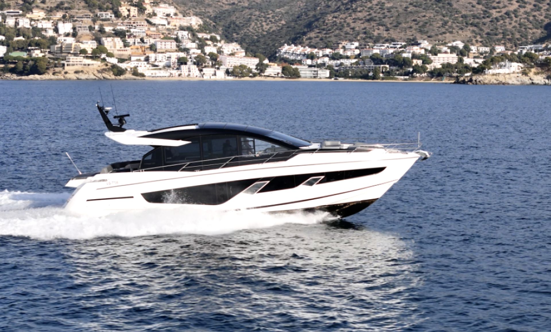 2022 Sunseeker Predator 65 — en venta — South Of France, France — photo 1 of 5