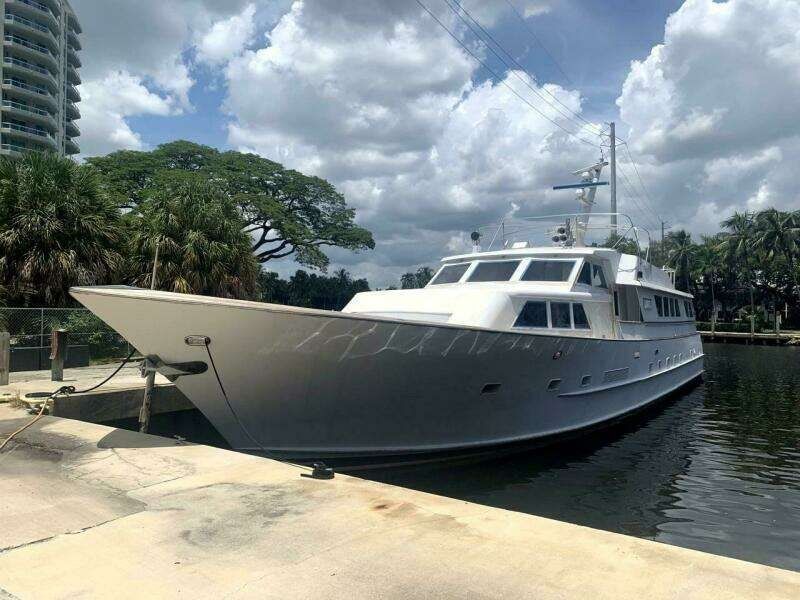 1984 Broward 100 — for sale — Fort Lauderdale, United States — photo 1 of 16