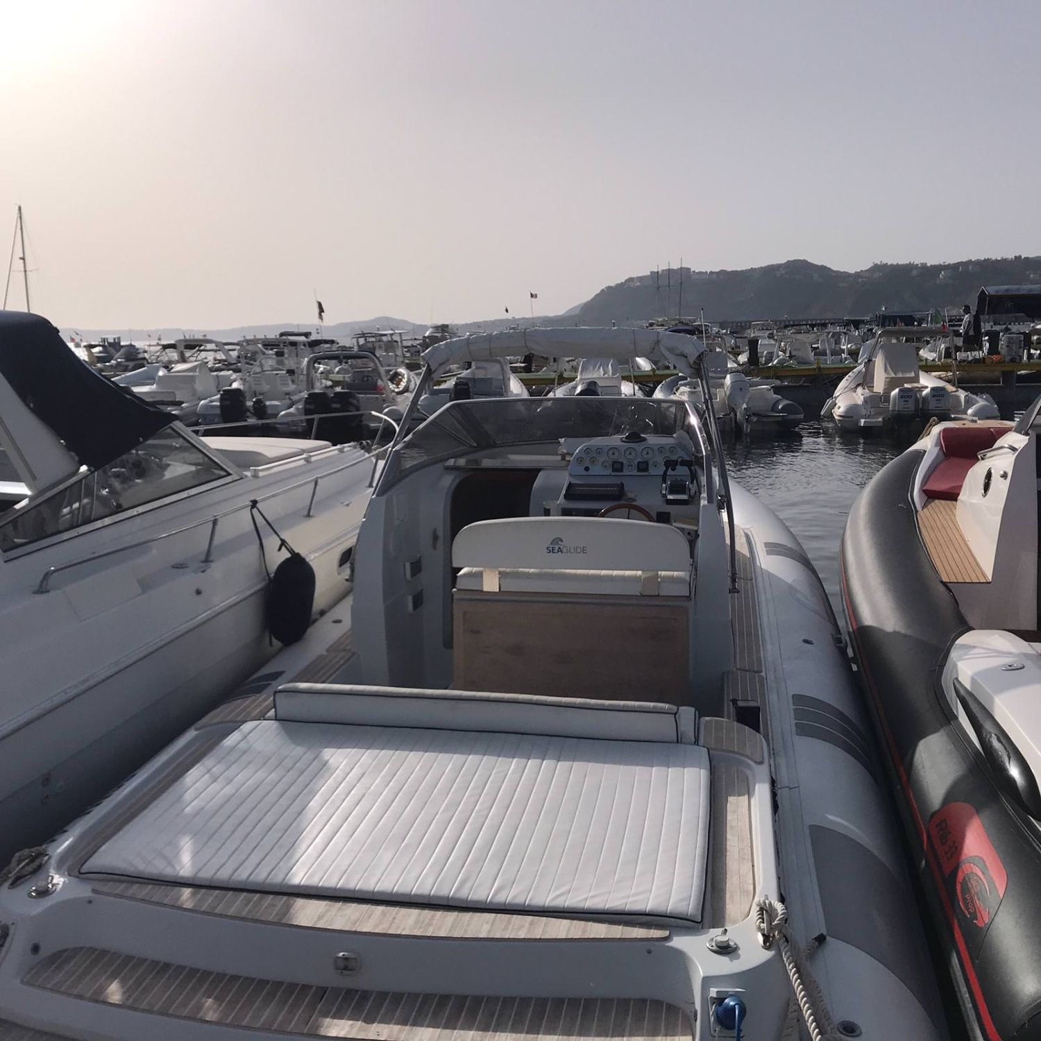2007 Fontana Bros Sea Glide — en alquiler — Naples, Italy — photo 1 of 30