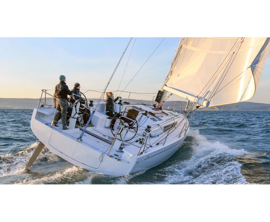 2024 Beneteau First 36 — à vendre — Caorle, Italy — photo 1 sur 14