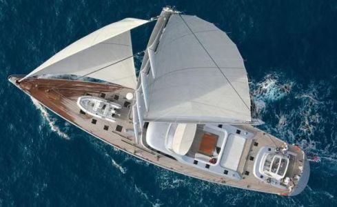 2004 CMN 32m — na czarter — Saint-Tropez, France — photo 1 of 9