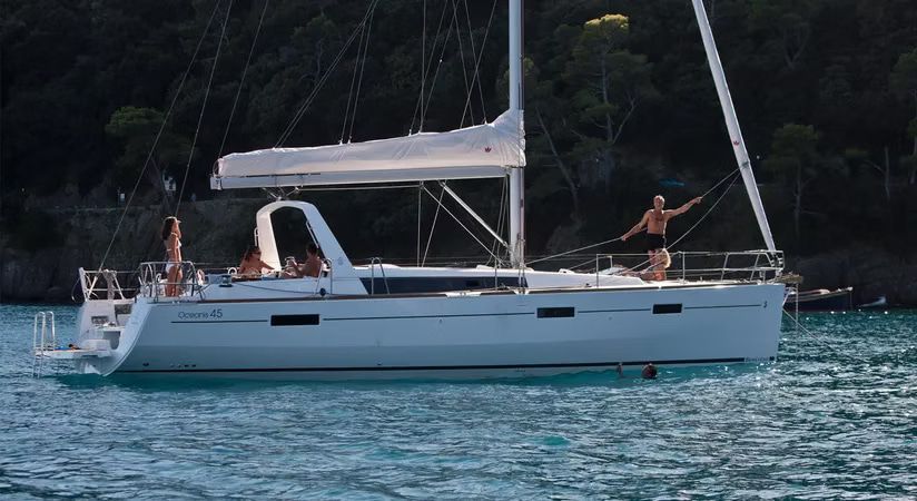 2019 Beneteau Oceanis 45 — na czarter — Saint-Tropez, France — photo 1 of 7