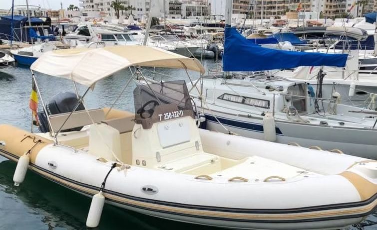 2013 Zodiac 750 Club — zu chartern — Saint-Tropez, France — photo 1 of 2