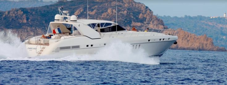2000 Mangusta 80 — en alquiler — Cannes, France — photo 1 of 7
